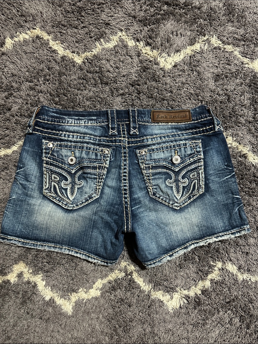 Rock Revival Women's Sulola Easy Shorts - Size 28
